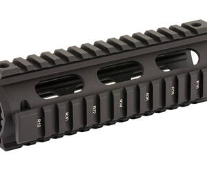 UTG PRO 4/15 CARB QUAD RAIL BLK