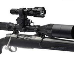 Cyclops Varmint Light Kit - Gun Mounted Red/Green LED / 250 Lumen / Rechargeable